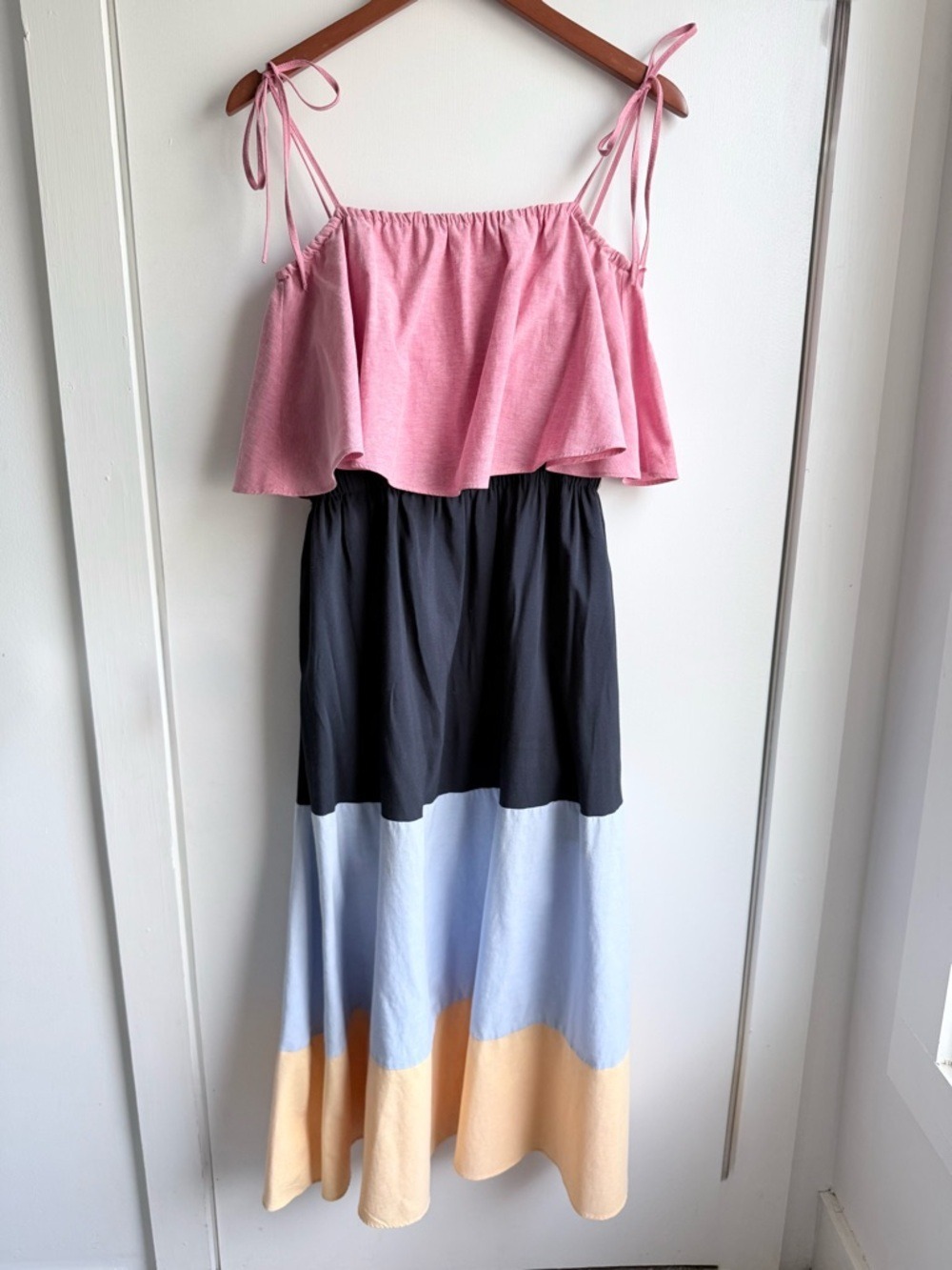 English Factory Colorblock Tiered Midi Dress with Pockets & Tie Strap Size Small